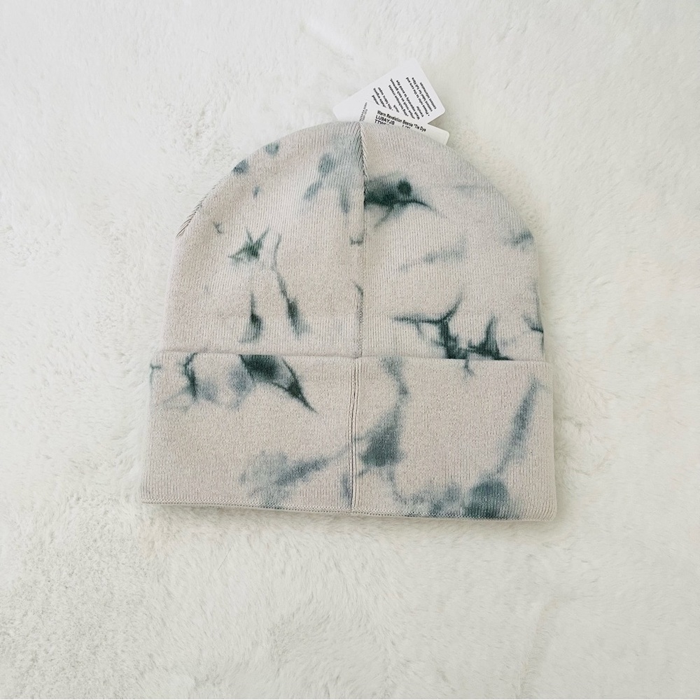 Lululemon Warm Revelation Beanie Tie Dye - Picture 2 of 4
